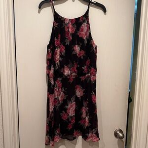 Elegant Floral Mini Dress in Black and Pink